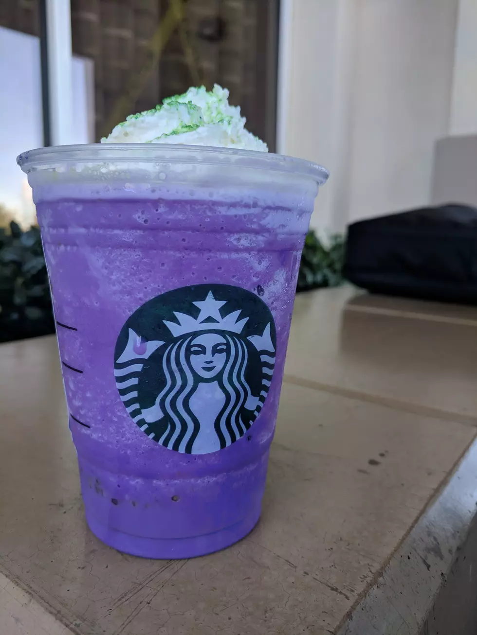 The Witches Brew Frappuccino Tastes Like Soggy Fruity Pebbles