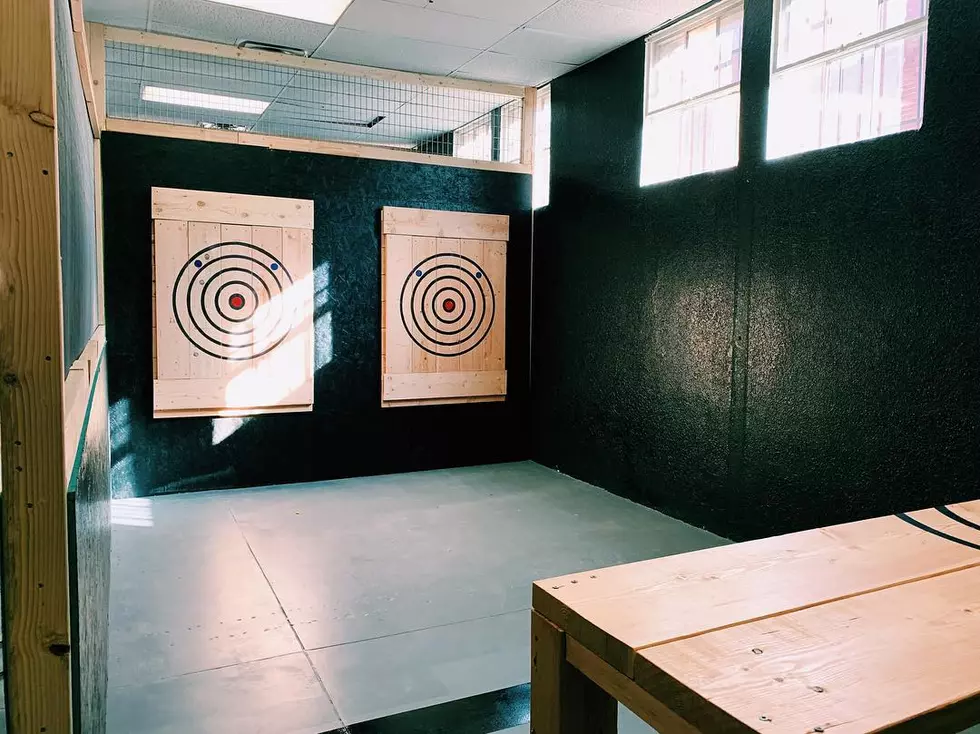 El Pasoans Are Getting an Indoor Urban Axe Throwing Venue