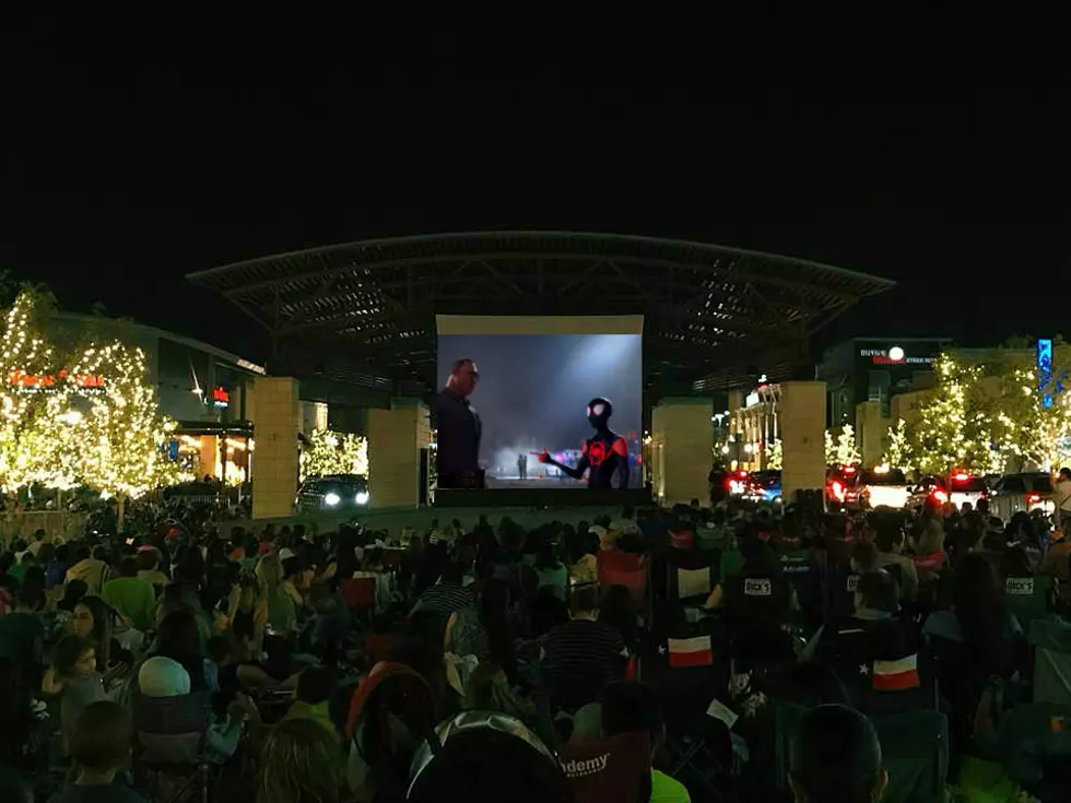 Free 'Movie Nite on the Lawn': Into the Spider-verse