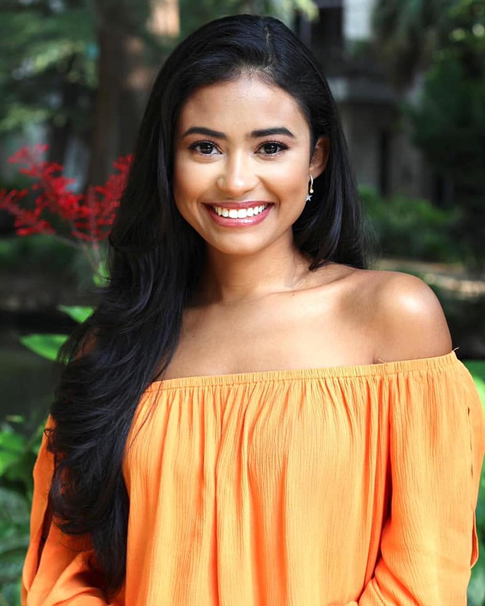 Miss El Paso 'Bachelor' Contestant Responds to Online Comments