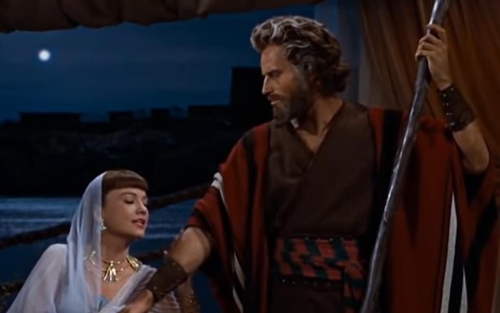 Watch The 10 Commandments In These El Paso Theaters