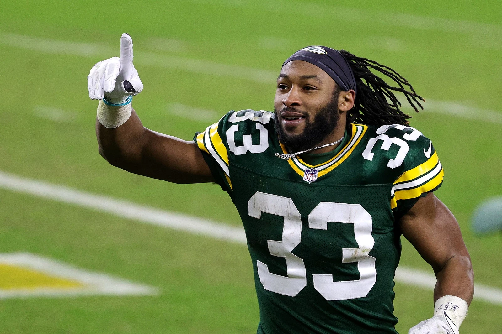 Packers RB Aaron Jones nominated for NFL's Walter Payton Man of