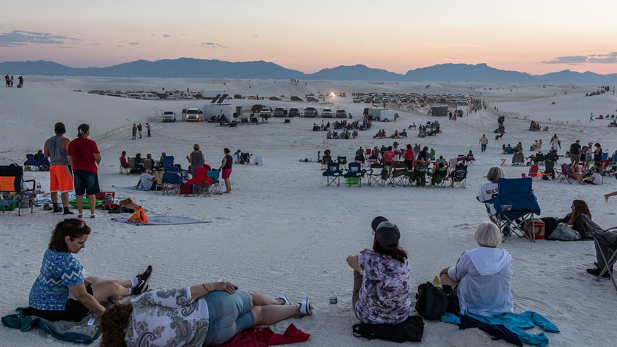 White Sands in New Mexico Sets 2023 Full Moon Nights Dates