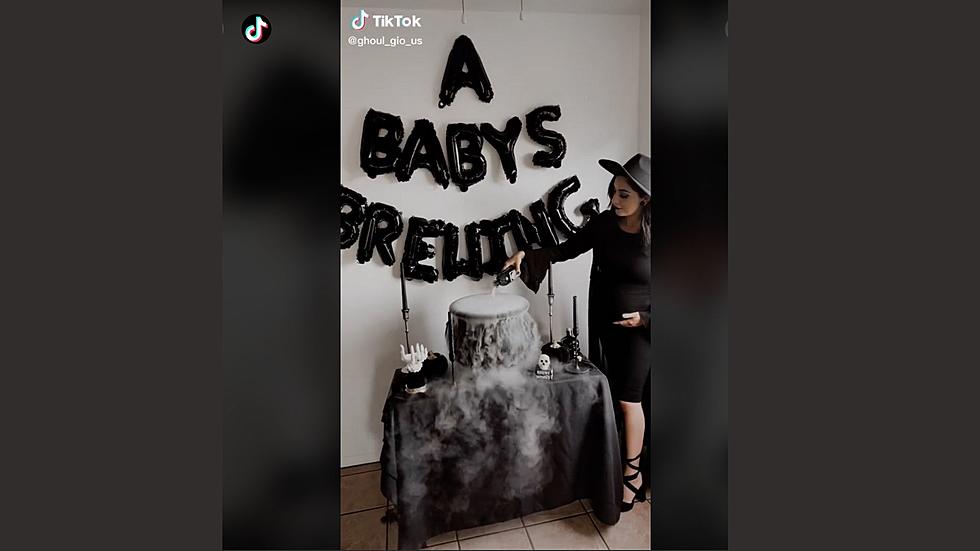How to Recreate the Viral Halloween Themed Gender Reveal