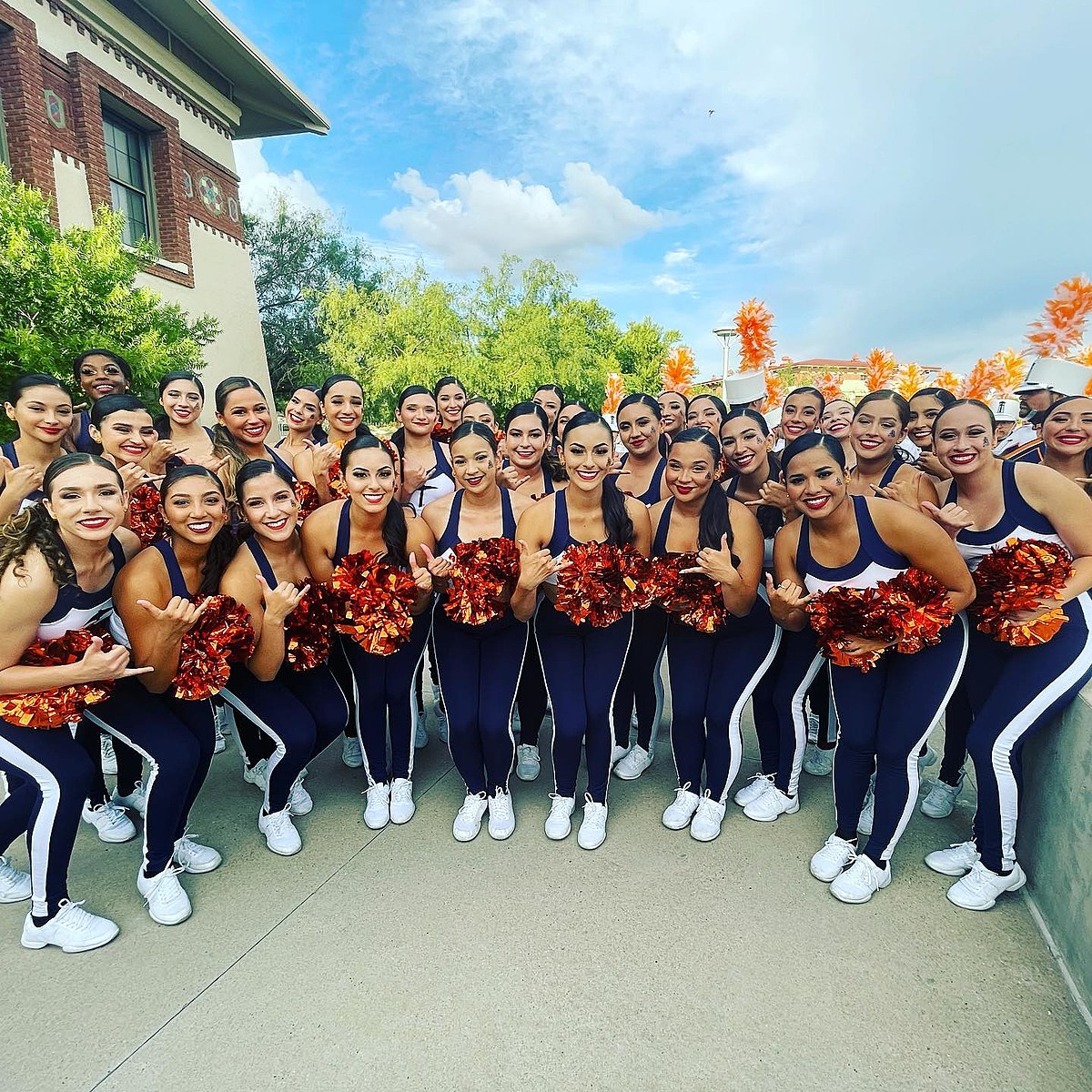 UTEP Cheer, Dance Teams to Perform in Macy’s Thanksgiving Parade