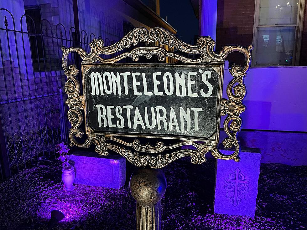 A Look Inside El Paso’s Only Haunted Motel Theatre Restaurant