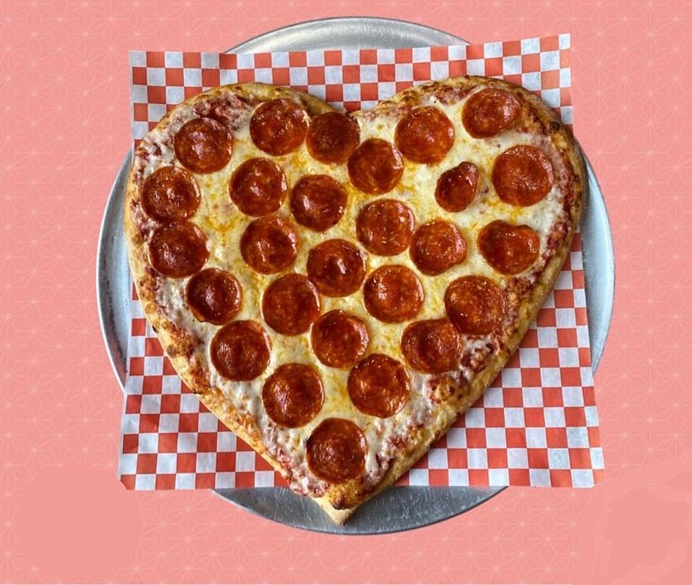 Where You Can Grab a Heart-Shaped Pizza in El Paso for Valentine’s Day 2022