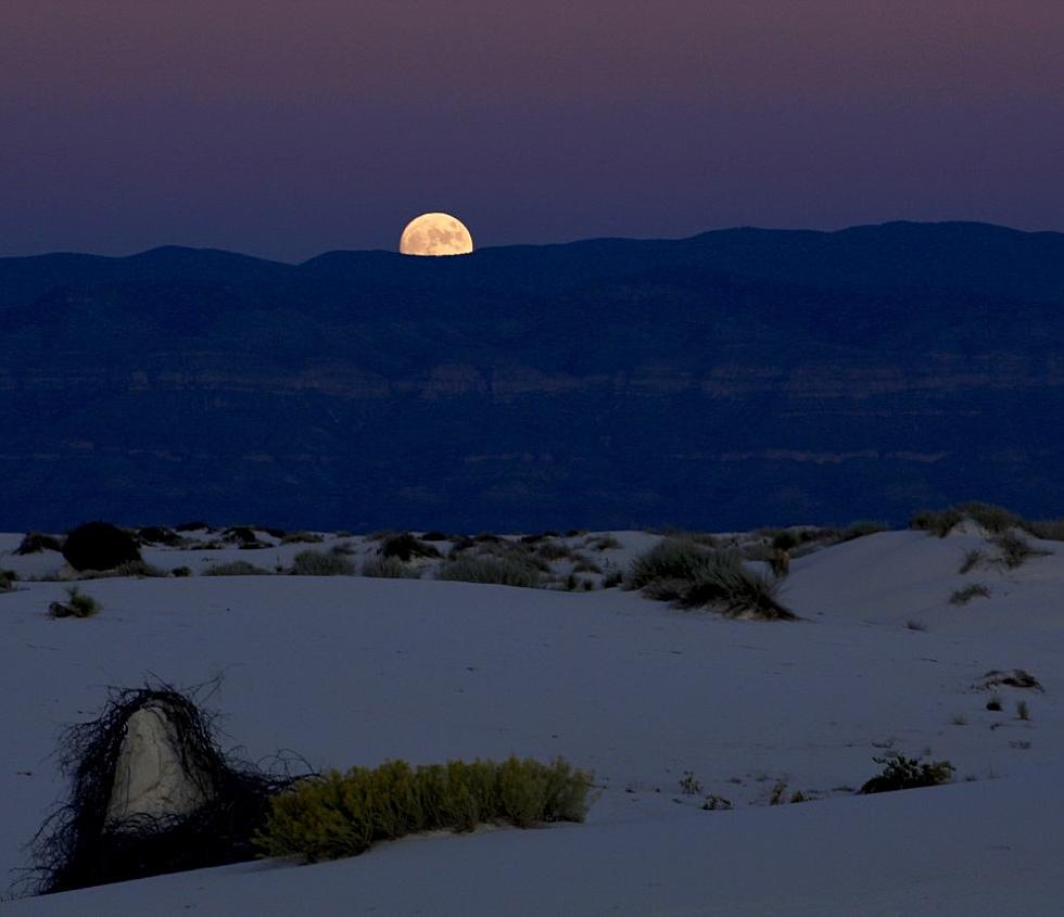 Park Ranger Guided Full Moon Hikes Return to White Sands National Monument