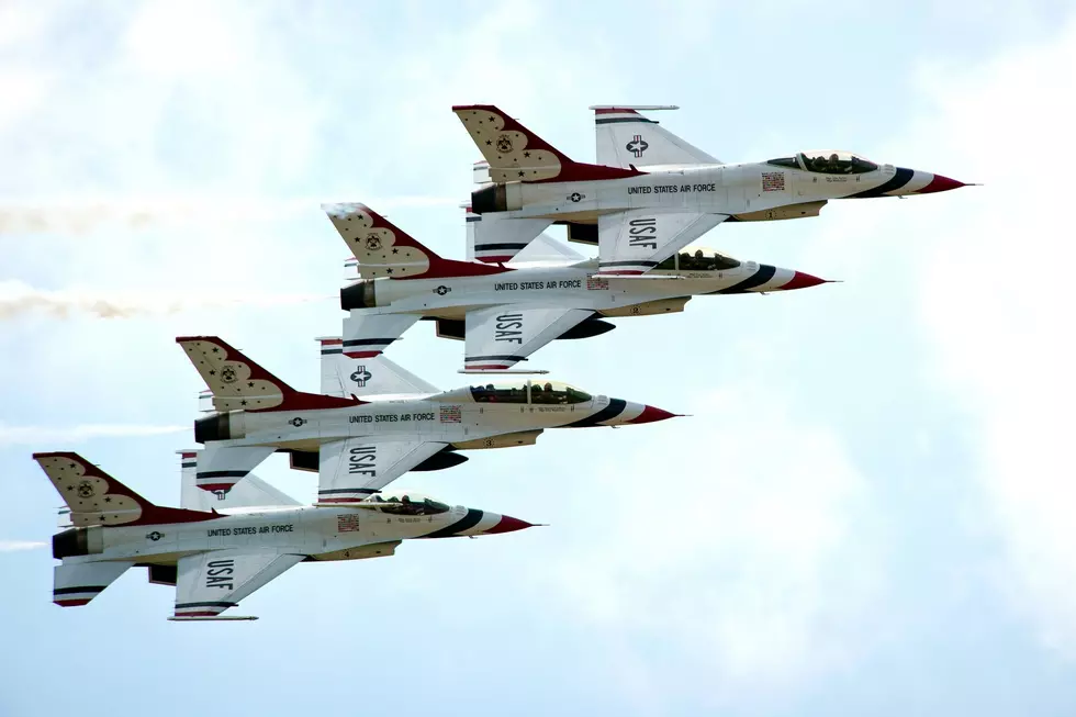 Free Air Show, Thunderbirds Return to Holloman AFB Near El Paso