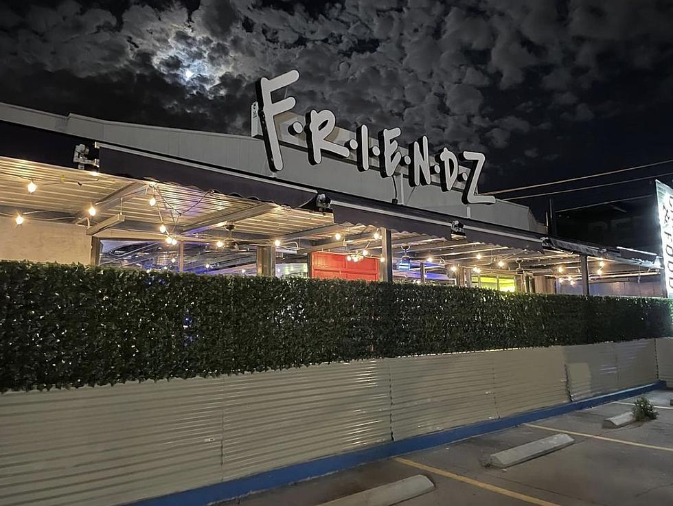 The One Where A New “Friendz” Bar Opens Up In East El Paso