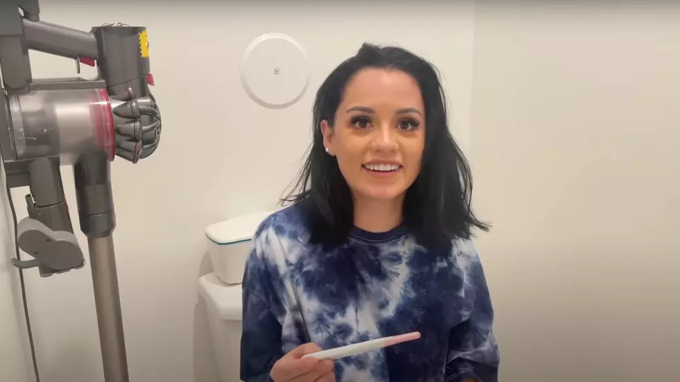 Les Do Makeup Shares Pregnancy Highs, Lows & Reveals Her Due Date