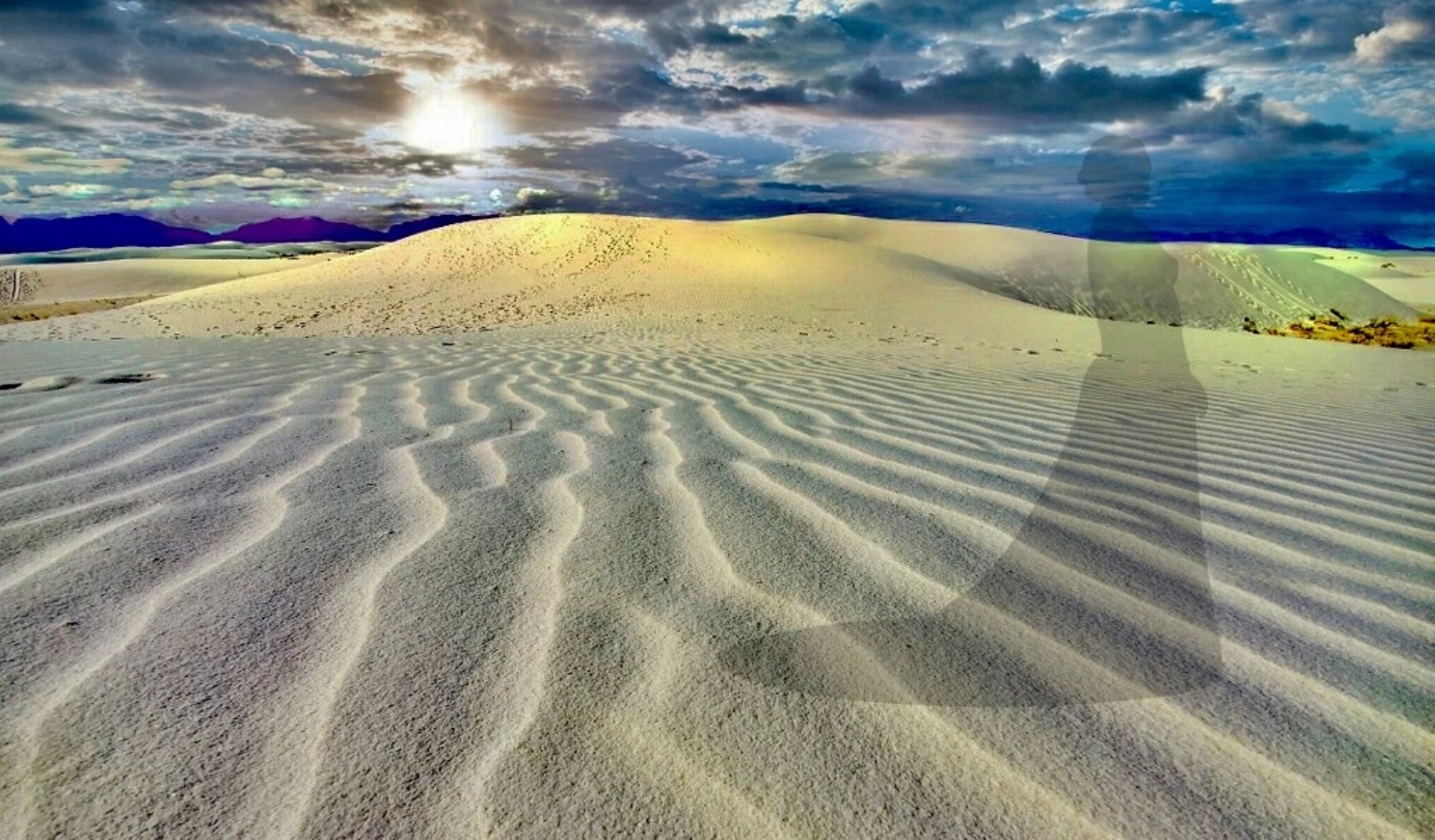 Get Up Close Look at Harvest Moon at White Sands Full Moon Nights