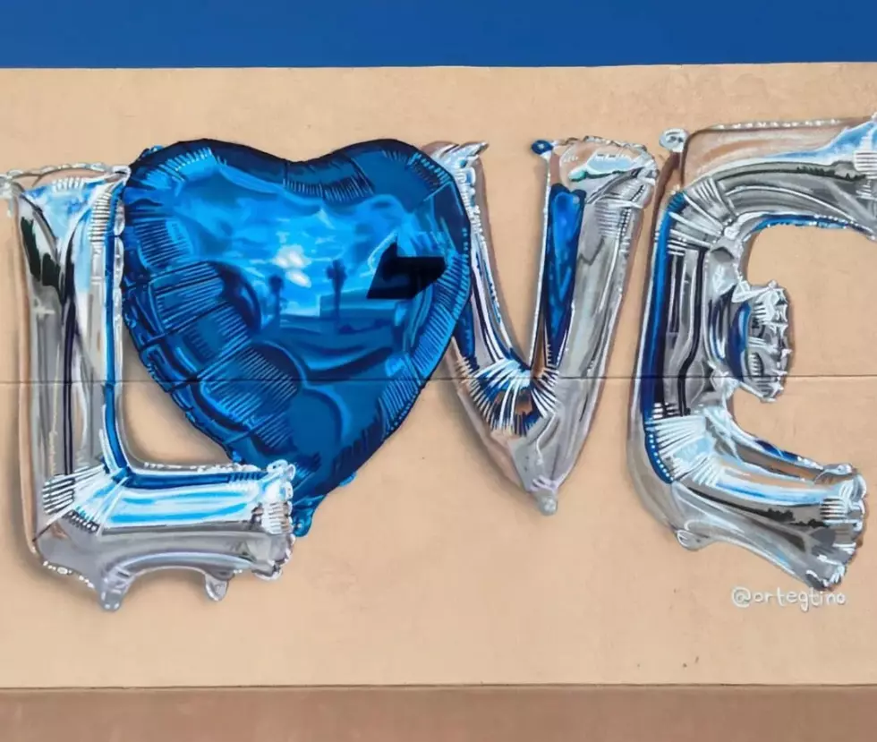 El Paso&#8217;s Famous 3D Balloon Mural Series Grows To #11 With &#8216;Love&#8217;