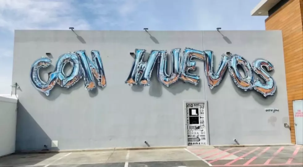 El Paso&#8217;s Popular 3D Balloon Mural Series Grows To #12 Con Huevos