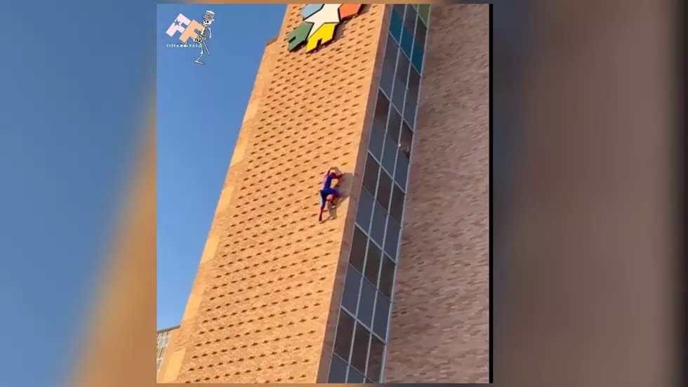 El Paso’s HOME Residents Got A Free Rock-Climbing Lessons From The Climbing Spiderman