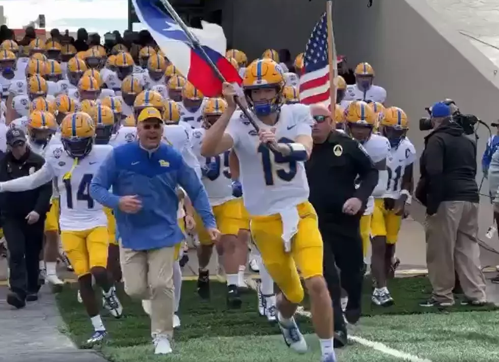 Flag Carrying Pitt Player Hilariously Falls in Run Out of Sun Bowl Tunnel