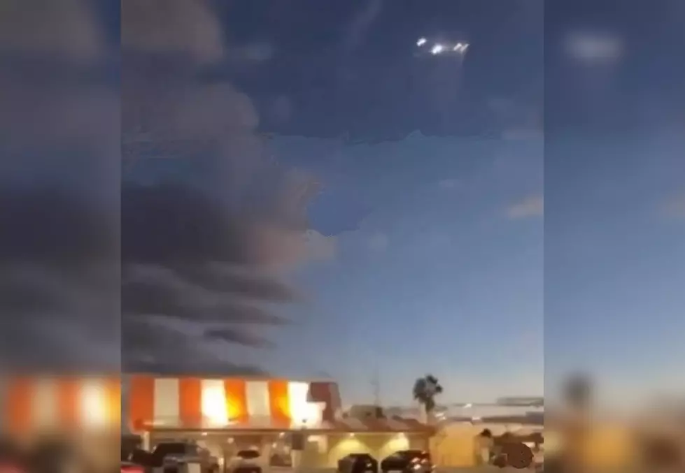 Was a UFO the Cause of the Mysterious Flickering Lights at an El Paso Whataburger?