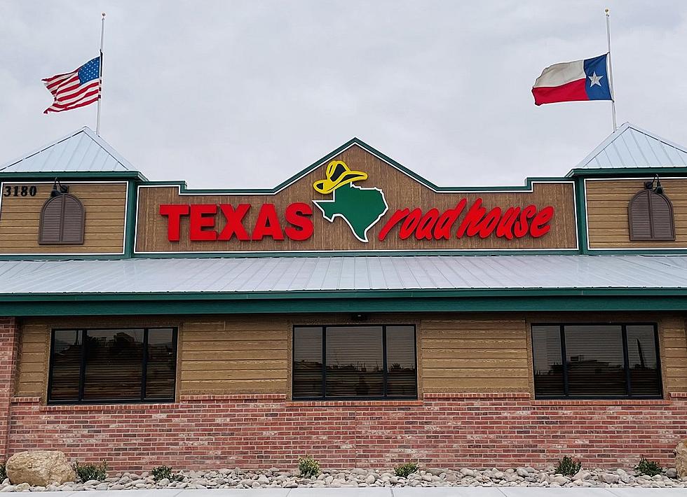 Texas Roadhouse Opens on El Paso's Far East Side 