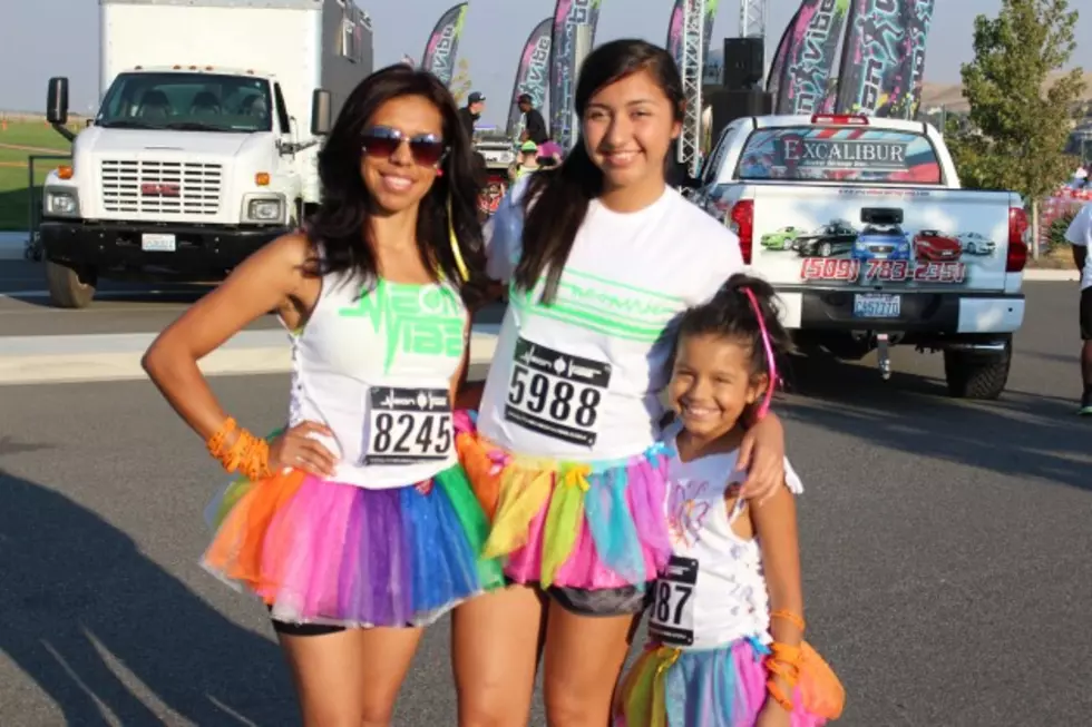 Little Girl Runs &#8216;Neon Vibe 5k&#8217; to Celebrate End of Cancer Treatment
