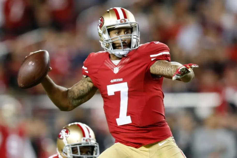 See Kaepernick Spooked by Dragonfly During Game [VIDEO]