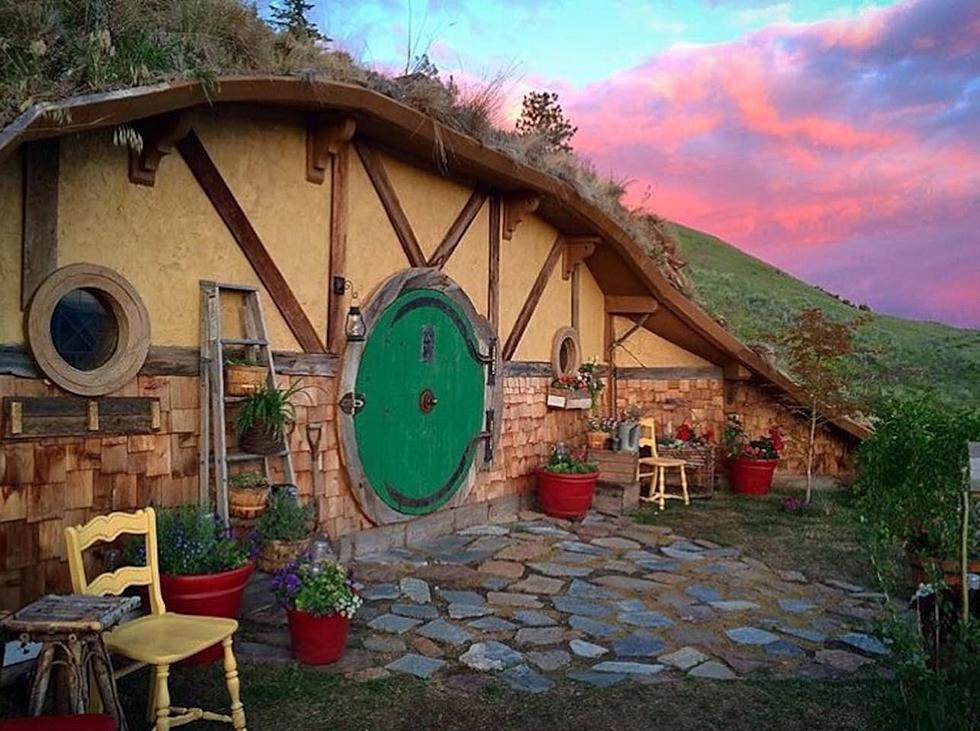 There’s a Hobbit Hole in Washington You Can Rent!