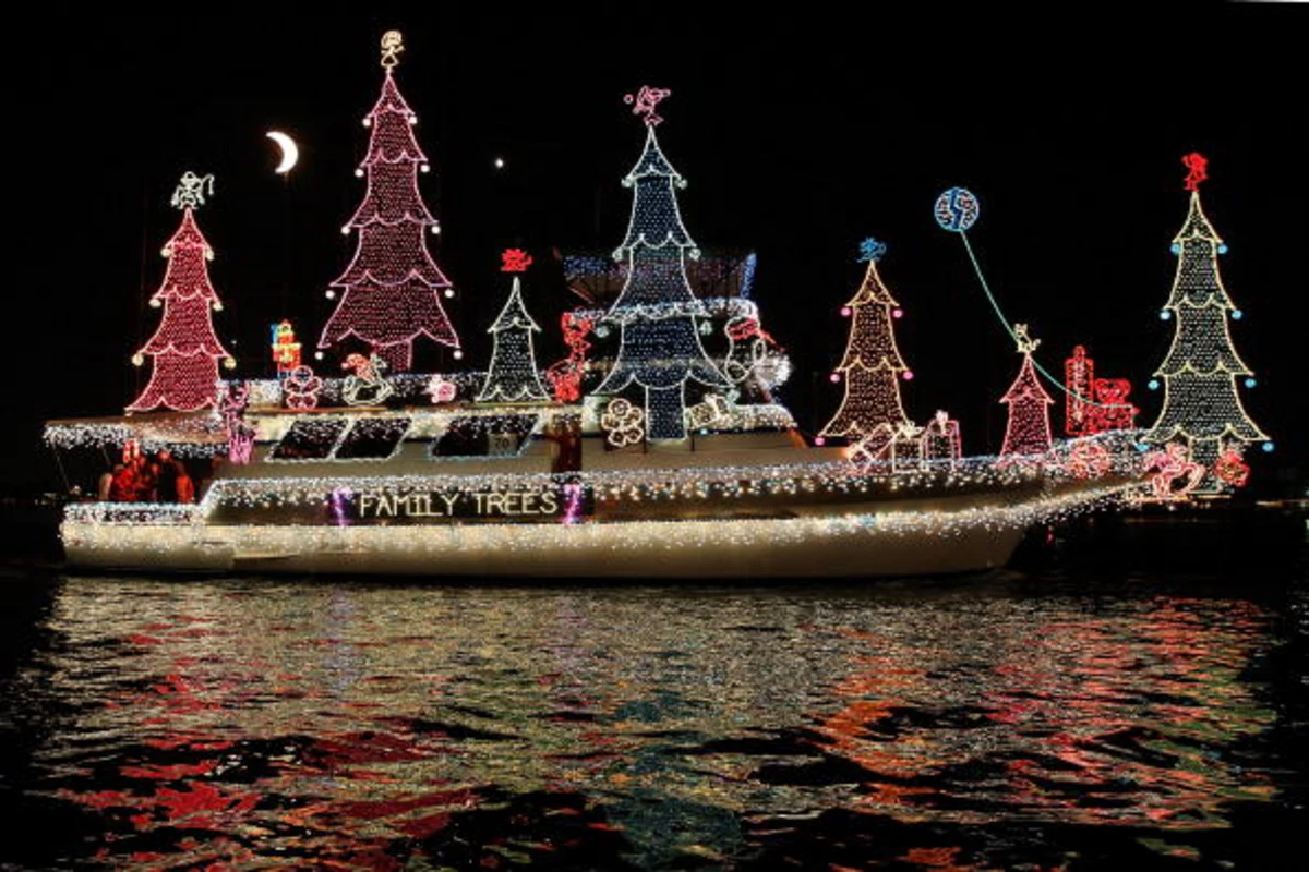 Christmas Lighted Boat Parade Friday & Saturday Nov. 30 and Dec 1