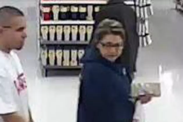 Help Richland PD Find &#8216;Car Prowler Gone Shopping&#8217; Woman