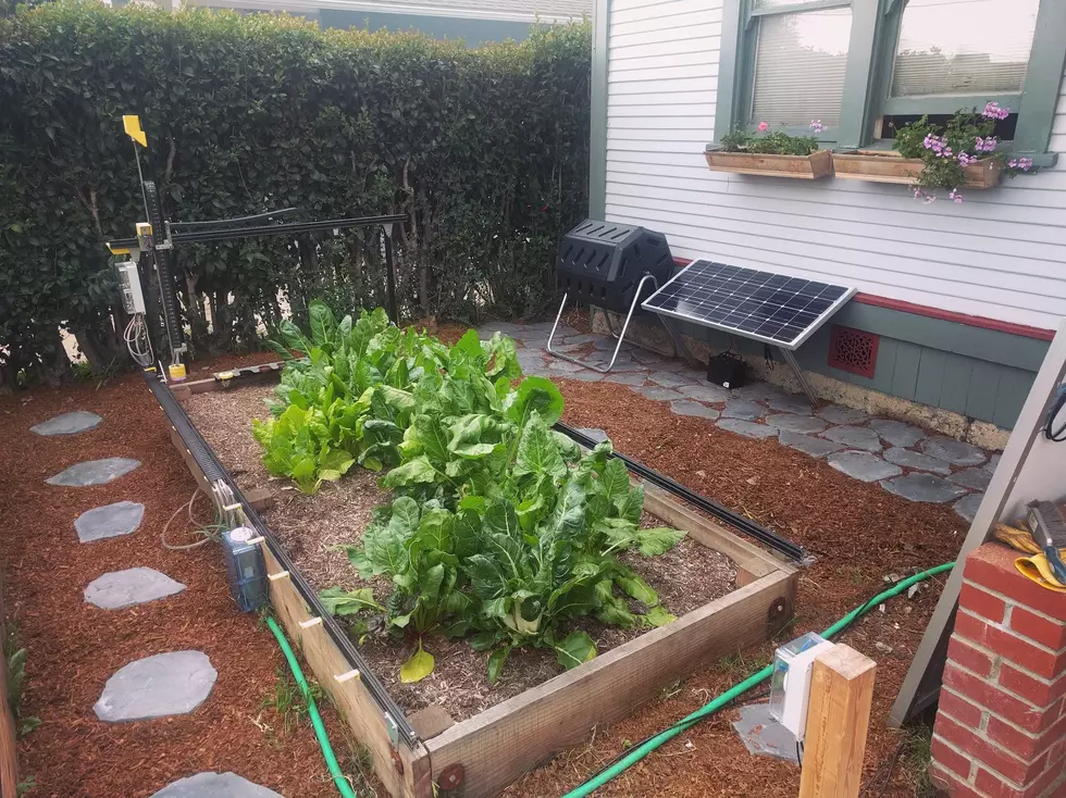 Moses Lake Community College Gets Farming Robot called “FarmBot”