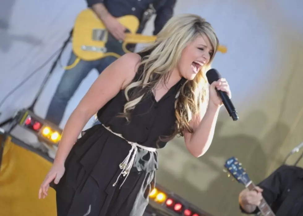 Behind The Scenes With Lauren Alaina [VIDEO]