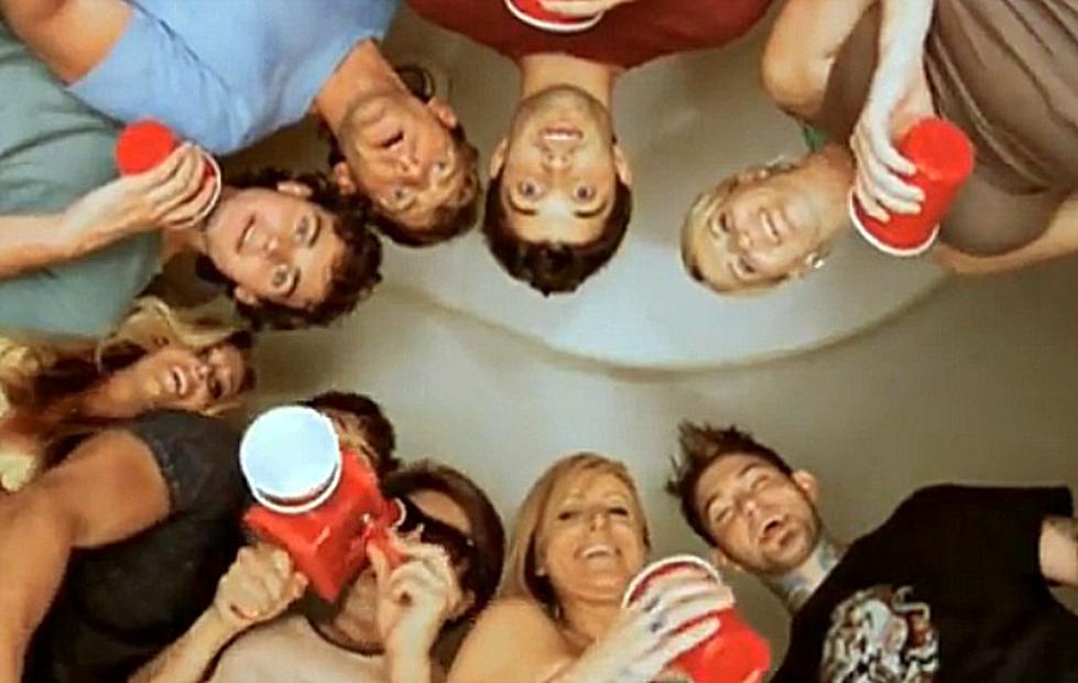 Cheers to Toby Keith’s “Red Solo Cup” [VIDEO]