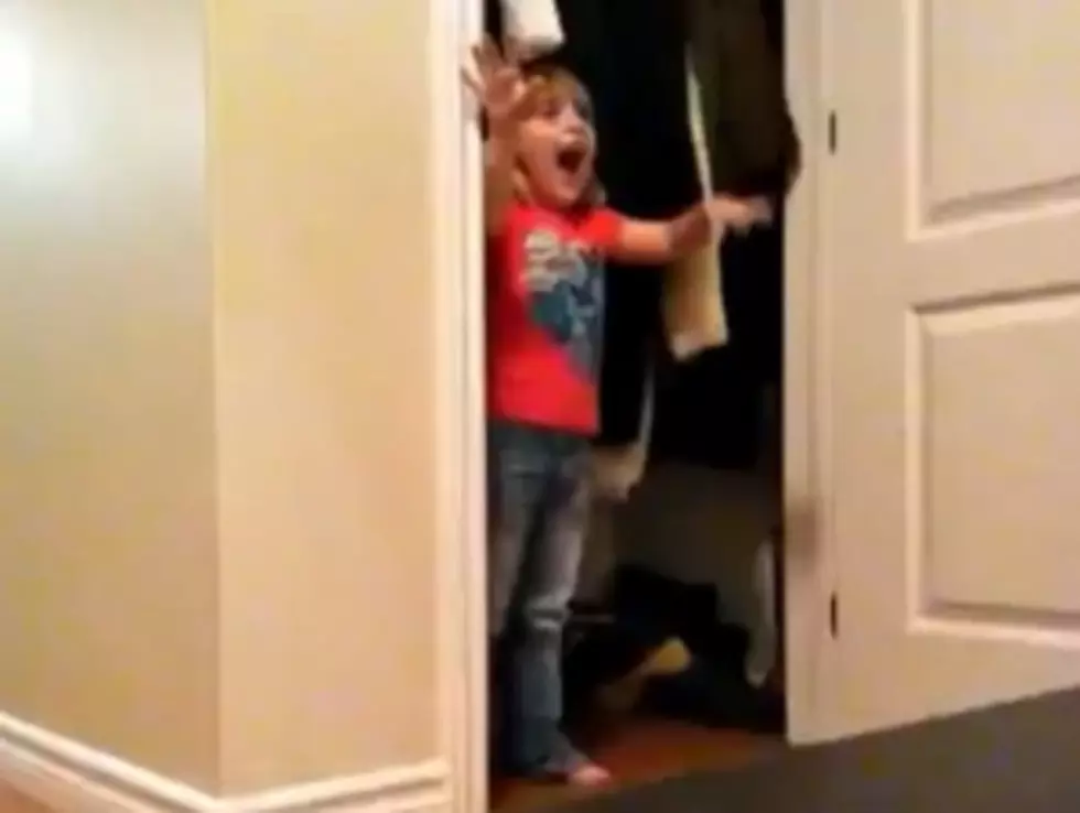 4-Year-Old Pranks Daddy [VIDEO]
