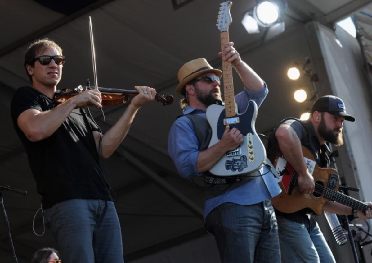 Check out the Brand New Song from Zac Brown Band [VIDEO]