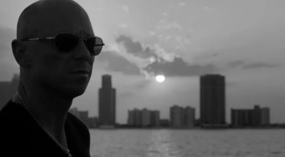 Kenny Chesney Premieres Video for “Come Over” [VIDEO]