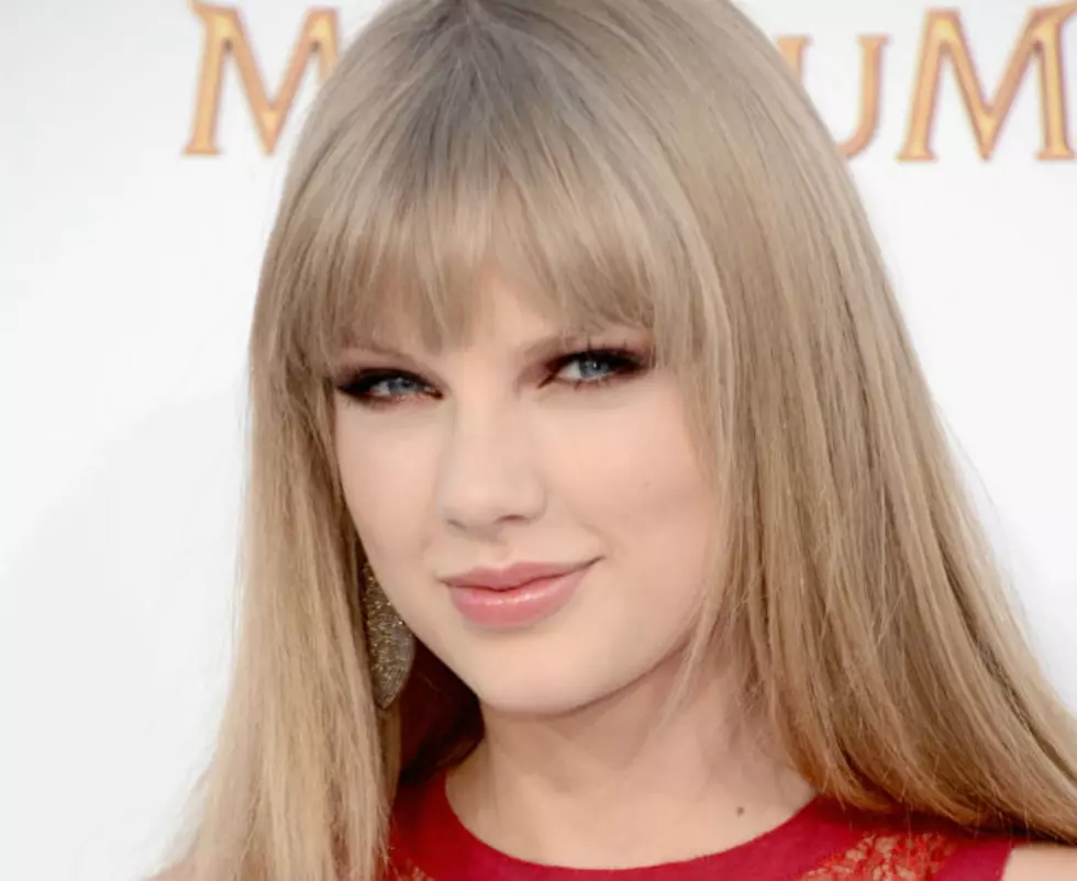 We Keep Mum on Taylor Swift’s Love Life [AUDIO]