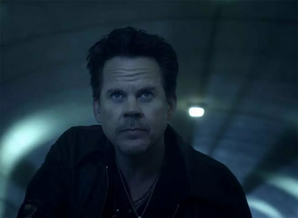 Gary Allan Releases New Video for Pieces [VIDEO]