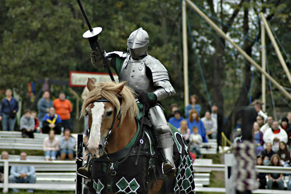 MN Renaissance Festival Extends Parade Through Mid-October