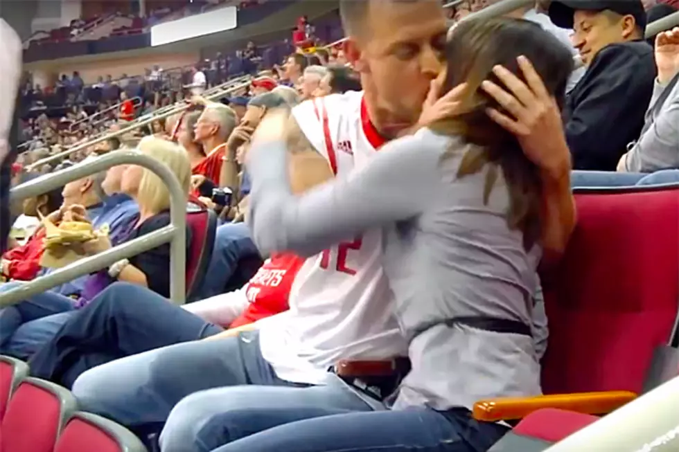 98.1 Kiss Cam: The Search for Minnesota’s Best Smooch