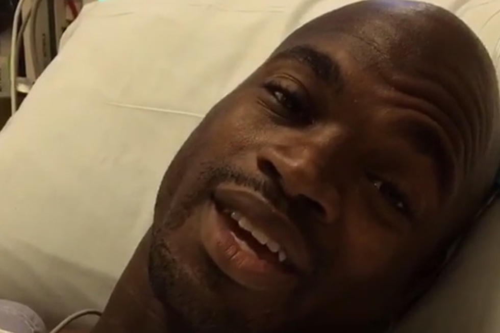 Adrian Peterson Post Surgery Meds Causing Him To Become a Singer [VIDEO]