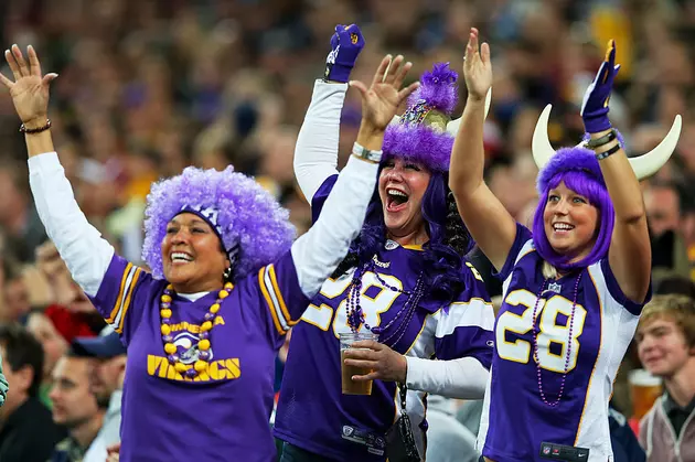 11 Things You&#8217;re Likely to See at a Minnesota Super Bowl Party