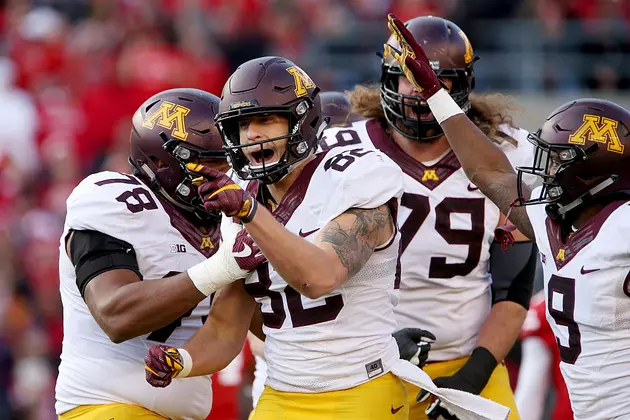 Gophers Face Washington State Tonight in Holiday Bowl