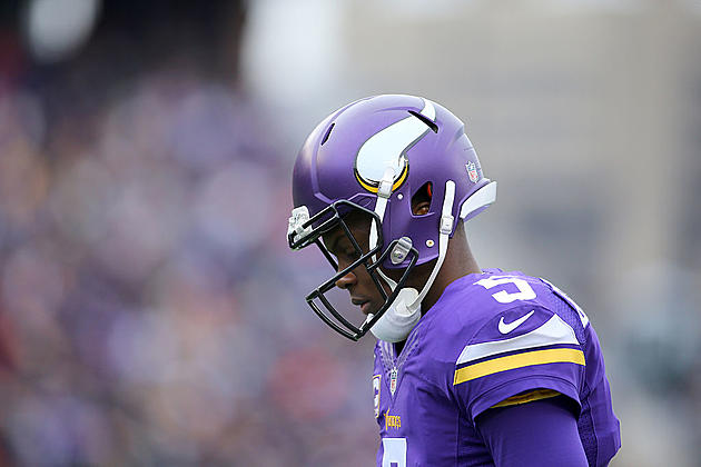 Report: Bridgewater Expected to Miss Entire 2017-18 Season