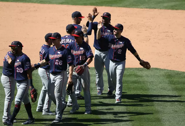 Minnesota (Twins) Road Warriors Take 2 of 3 in Anaheim, Hang on to First Place