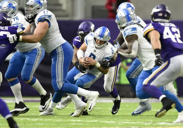 Vikings Face Lions Today in Detroit