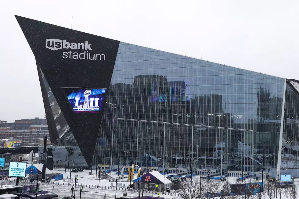 Video Surfaces of Eagles’ Fan Who Stole U.S. Bank Stadium Seat