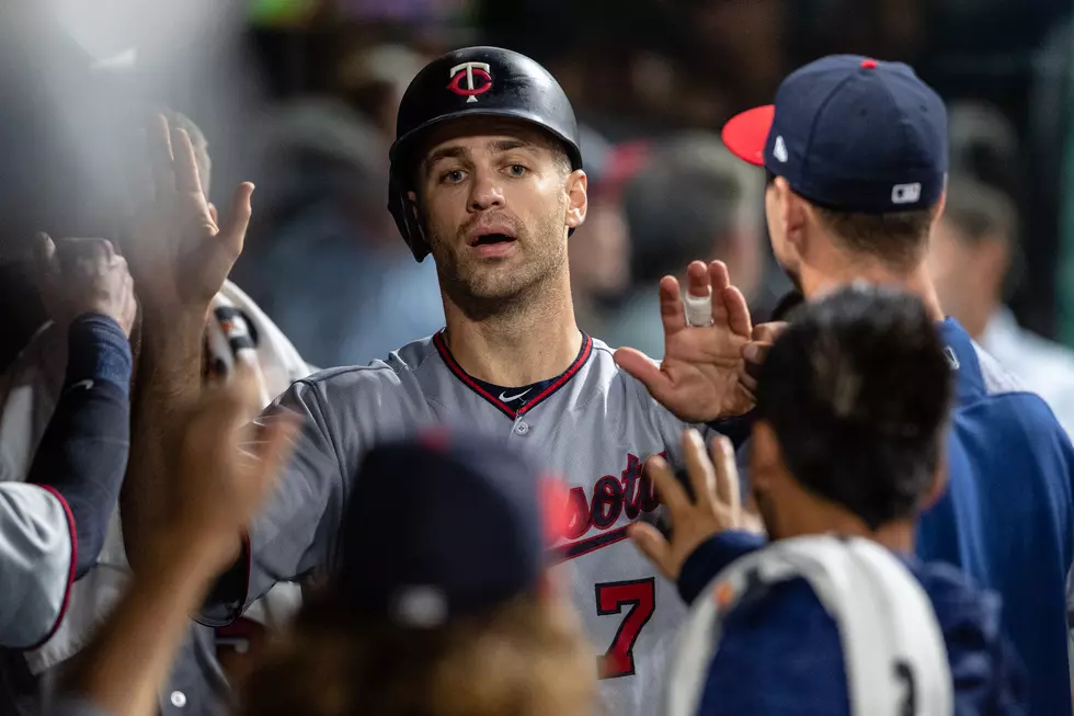 Twins Hang on to Beat Indians 4-3 Wednesday