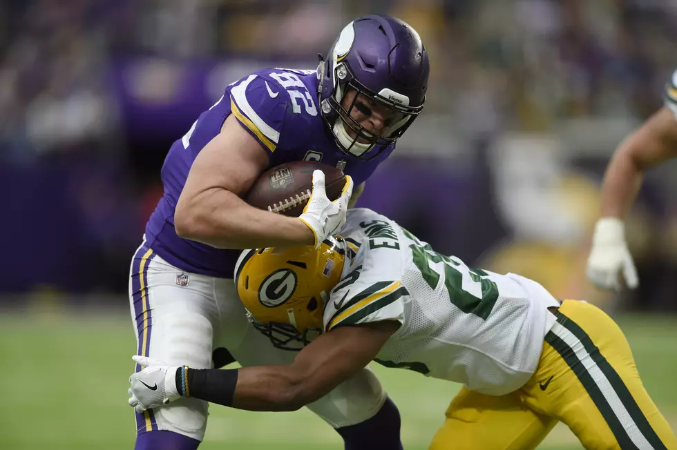 Vikings Face Rodgers, Packers Today in Green Bay
