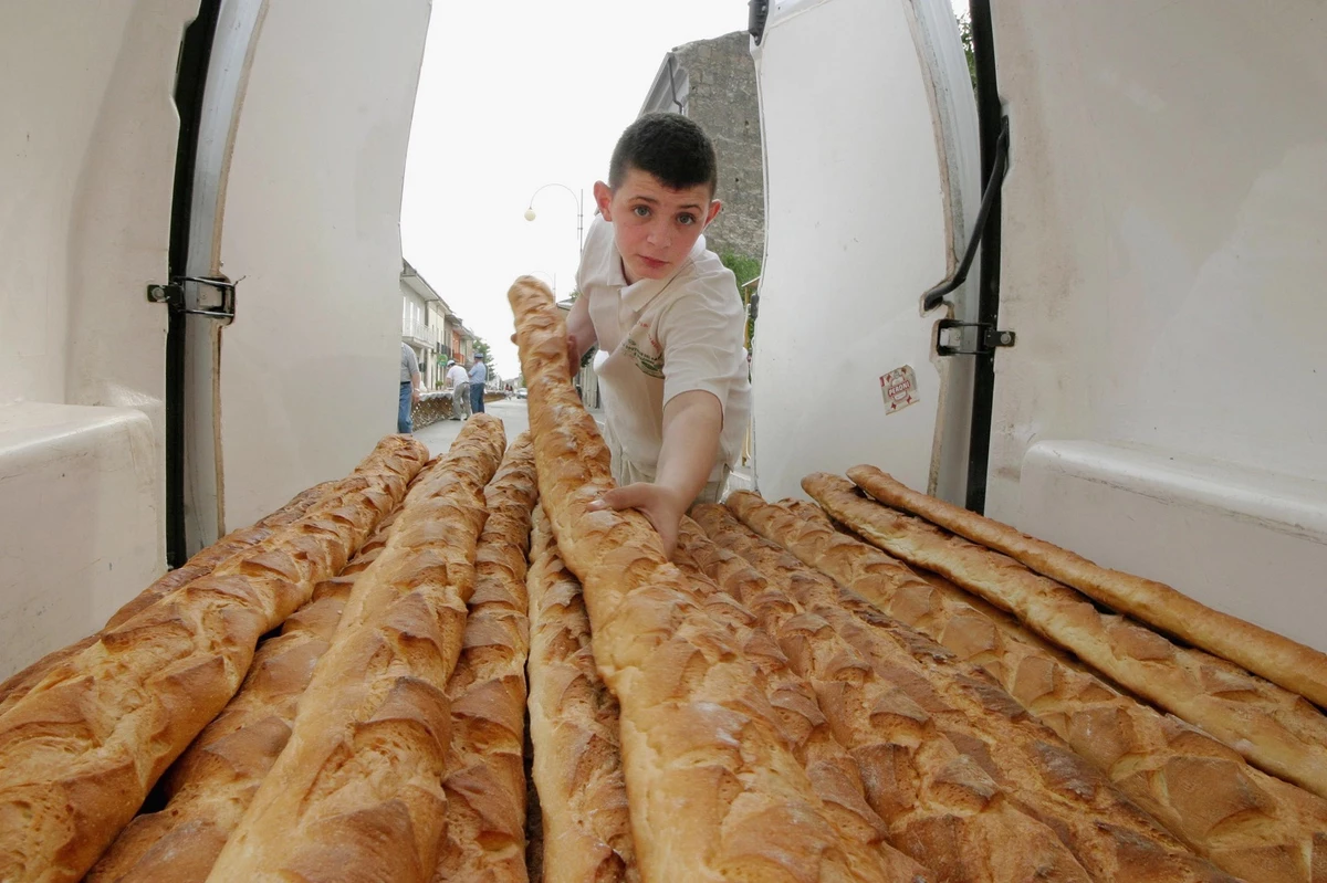 Самый большой бутерброд в мире длиной 720 метров