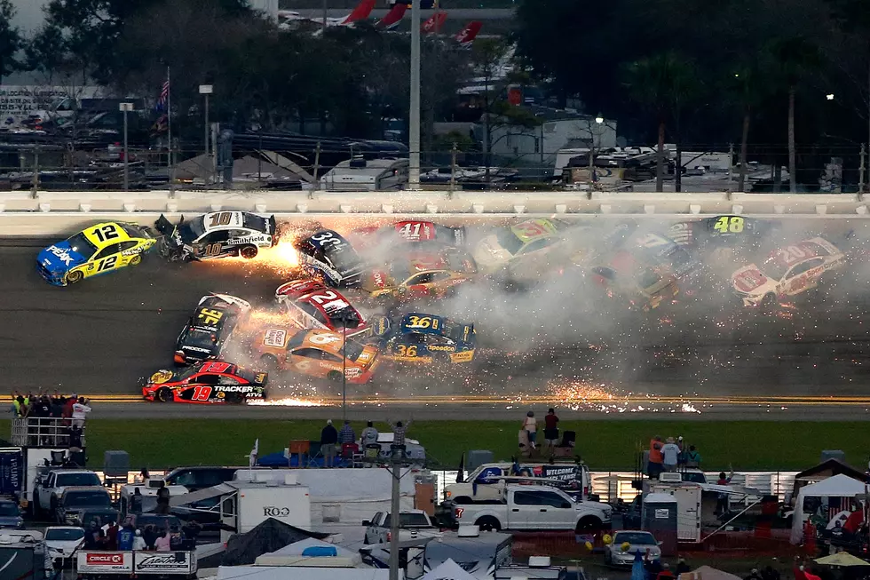 Denny Hamlin Wins 2019 Daytona 500