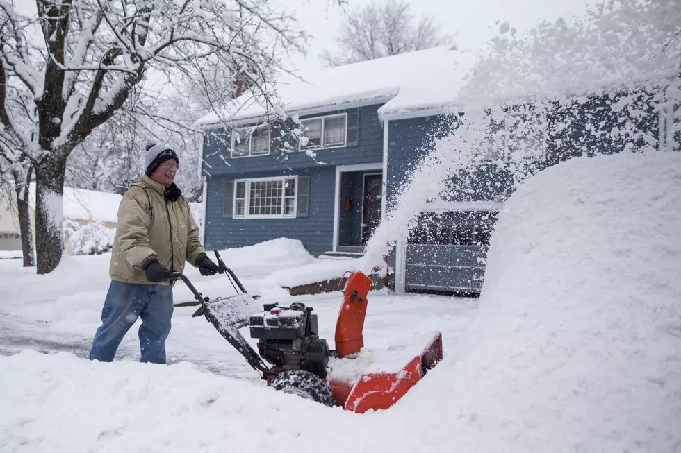 Storm Dumps More than Foot of Snow in Parts of Upper Midwest