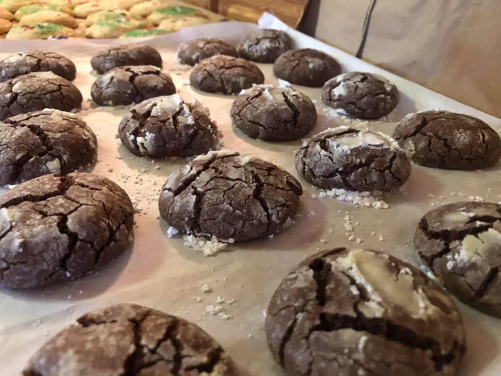 My Grandma&#8217;s Top Secret Chocolate Crinkle Christmas Cookie Recipe